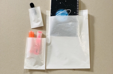 Túi Giấy Glassine: Giải Pháp Hoàn Hảo Cho Ngành May Mặc và Linh Kiện Điện Tử
