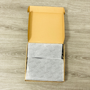 Giấy gói quần áo 4